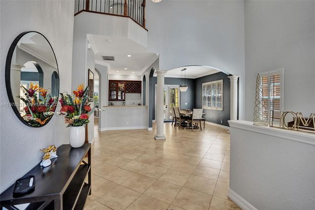 3402 Vanderbilt Dr, Wellington, FL 33414