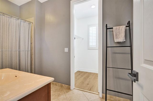 3402 Vanderbilt Dr, Wellington, FL 33414