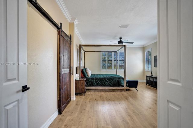 3402 Vanderbilt Dr, Wellington, FL 33414