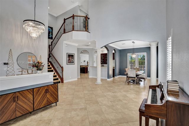 3402 Vanderbilt Dr, Wellington, FL 33414