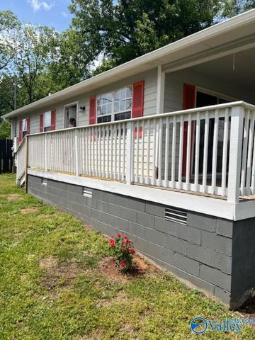501 NW Memorial Drive, Decaturville, AL 35601