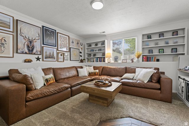 208 W 1600 N, Layton, UT 84041
