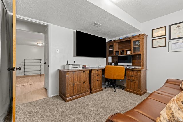 208 W 1600 N, Layton, UT 84041