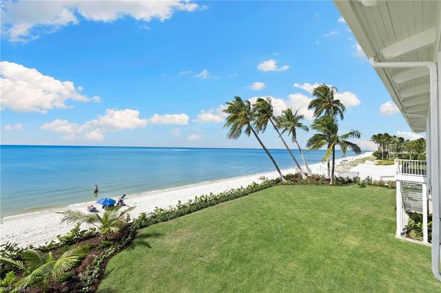 40 32nd AVE S, Naples, FL 34102