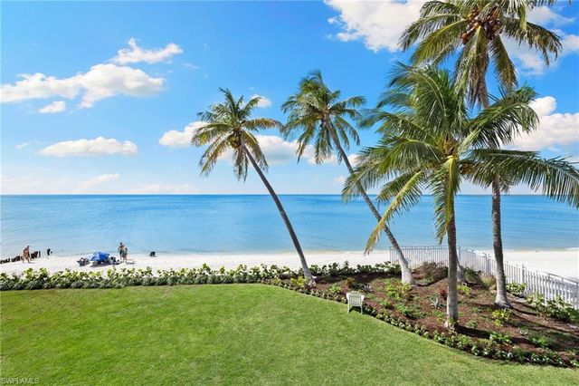 40 32nd AVE S, Naples, FL 34102