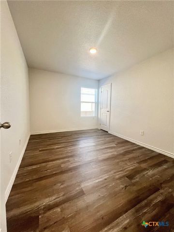117 Dolphin Drive, Temple, TX 76501