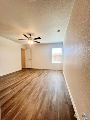 117 Dolphin Drive, Temple, TX 76501