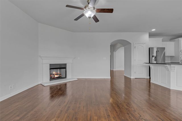 133 W 130th Place S, Jenks, OK 74037
