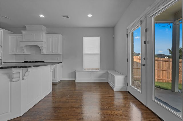 133 W 130th Place S, Jenks, OK 74037