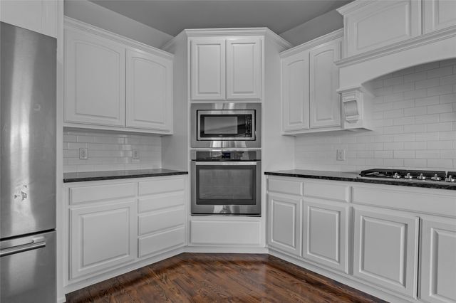 133 W 130th Place S, Jenks, OK 74037