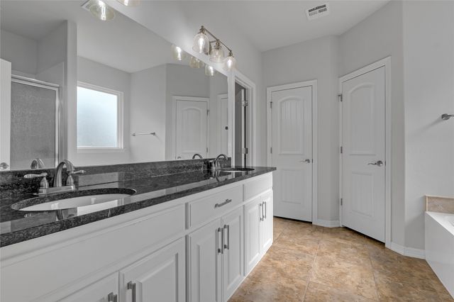 133 W 130th Place S, Jenks, OK 74037