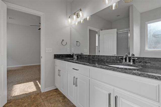 133 W 130th Place S, Jenks, OK 74037