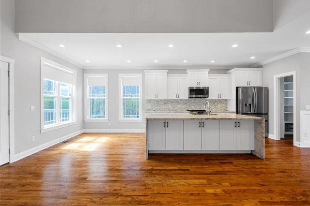 8938 Cattails Creek Way, Ooltewah, TN 37363