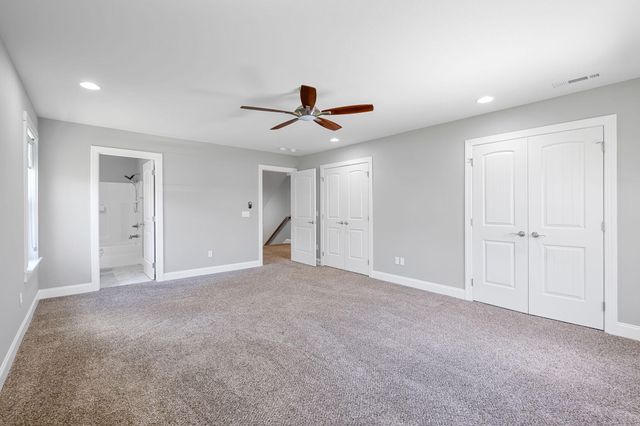 8938 Cattails Creek Way, Ooltewah, TN 37363