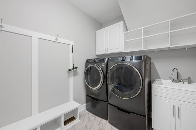 8938 Cattails Creek Way, Ooltewah, TN 37363