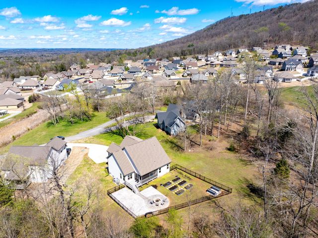 8938 Cattails Creek Way, Ooltewah, TN 37363