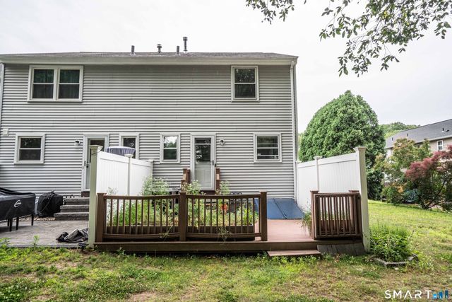 27 Allspice Lane 27, Glastonbury, CT 06033
