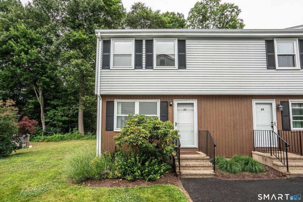 27 Allspice Lane 27, Glastonbury, CT 06033