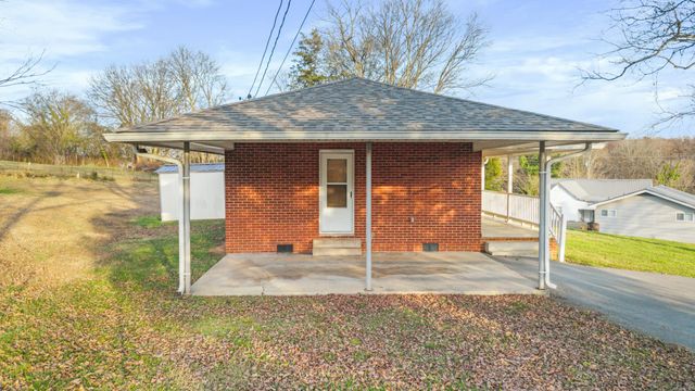 128 Scott Street, NE, Charleston, TN 37310