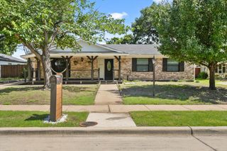 2795 Beechmont Drive, Dallas, TX 75228