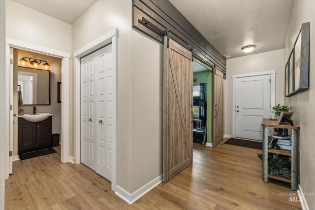 3218 S Veneto Pl, Meridian, ID 83642