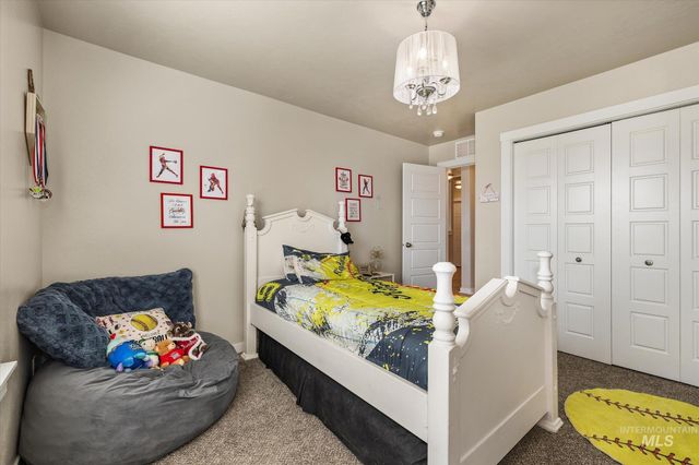 3218 S Veneto Pl, Meridian, ID 83642