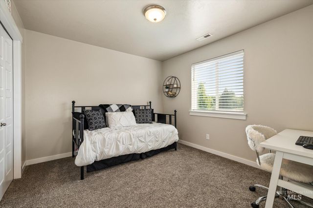 3218 S Veneto Pl, Meridian, ID 83642