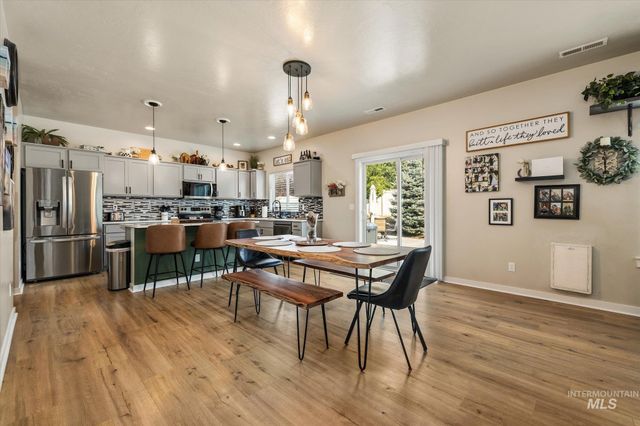3218 S Veneto Pl, Meridian, ID 83642