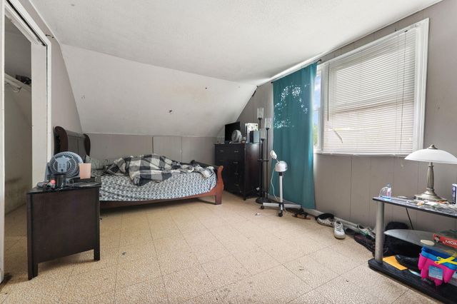 441 Prescott Road, Valparaiso, IN 46385