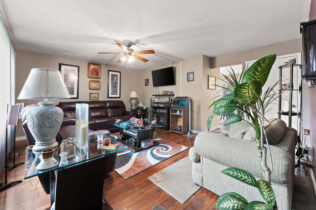 441 Prescott Road, Valparaiso, IN 46385
