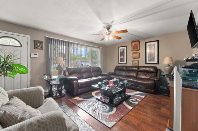 441 Prescott Road, Valparaiso, IN 46385