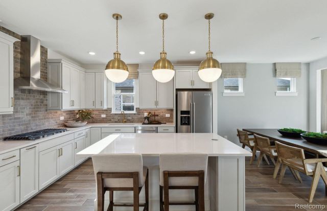 1924 Marigold Way, Milford Charter Township, MI 48381