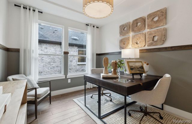 1924 Marigold Way, Milford Charter Township, MI 48381