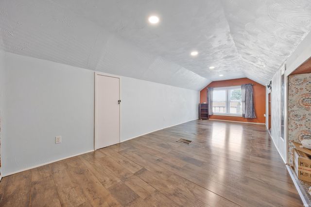 2020 S Kerth Avenue, Evansville, IN 47714