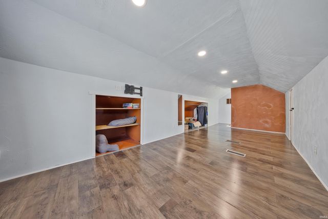 2020 S Kerth Avenue, Evansville, IN 47714