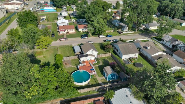 2020 S Kerth Avenue, Evansville, IN 47714