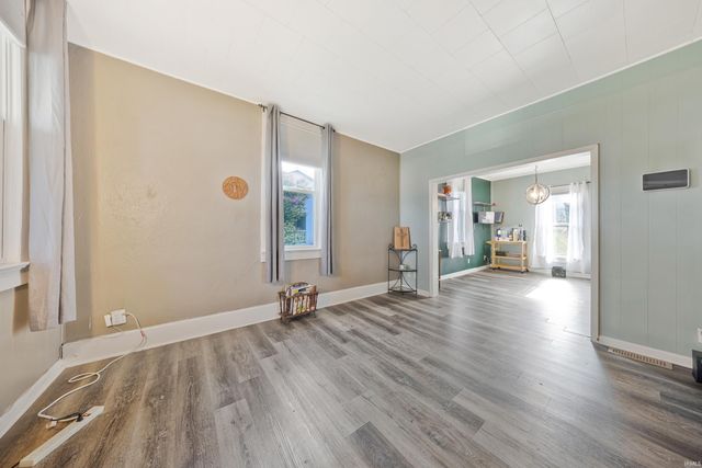 2020 S Kerth Avenue, Evansville, IN 47714