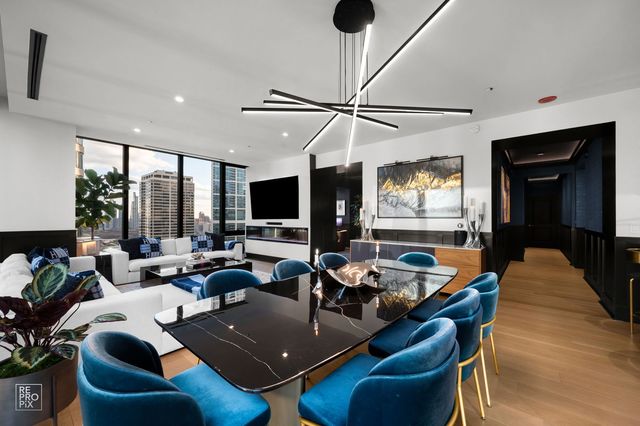 363 E Wacker Drive 2109, Chicago, IL 60601