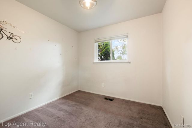 29639 Malvina Drive, Warren, MI 48088