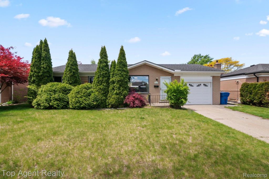 29639 Malvina Drive, Warren, MI 48088