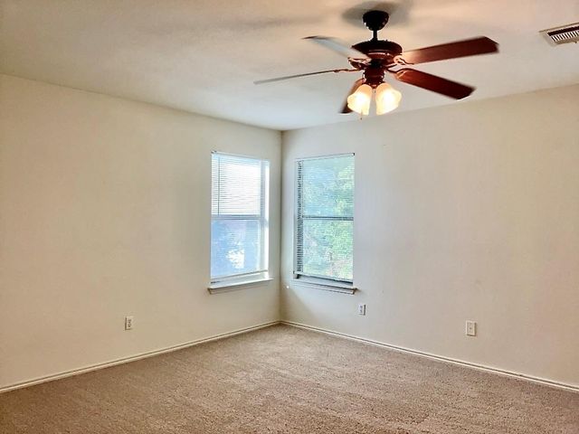 3502 Sandy Brook DR, Round Rock, TX 78665