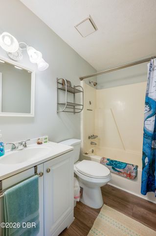 840 Center Ave Apt 10, Holly Hill, FL 32117