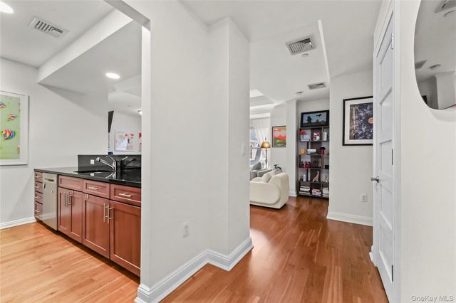 225 Stanley Avenue 419, Mamaroneck, NY 10543
