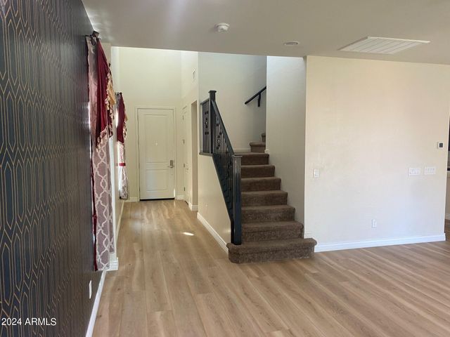 22120 N 28TH Place, Phoenix, AZ 85050