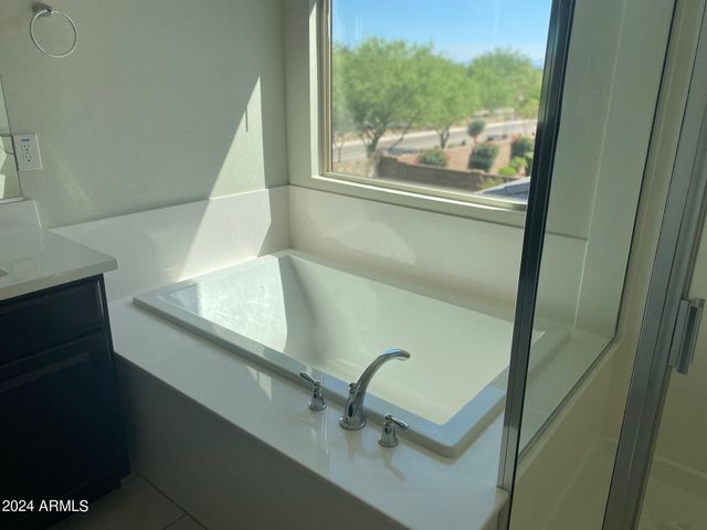 22120 N 28TH Place, Phoenix, AZ 85050