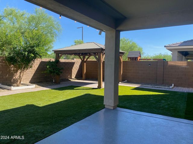 22120 N 28TH Place, Phoenix, AZ 85050