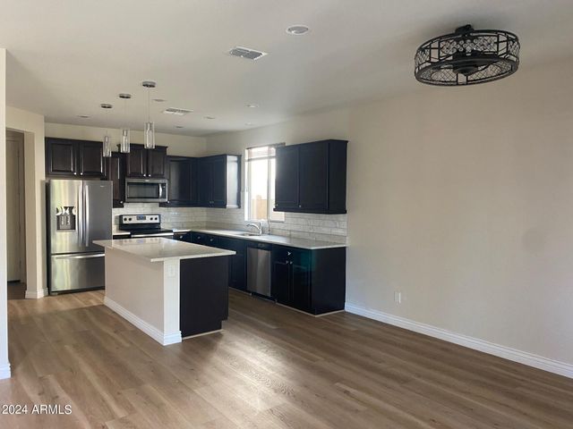 22120 N 28TH Place, Phoenix, AZ 85050