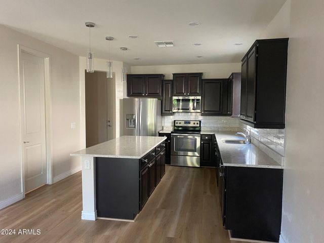 22120 N 28TH Place, Phoenix, AZ 85050