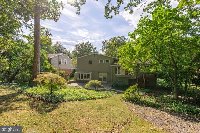 9213 FRIARS RD, Bethesda, MD 20817