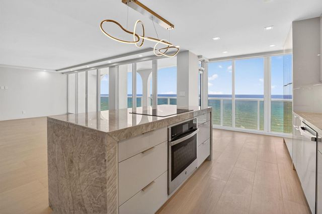 2800 S Ocean Boulevard 23c, Boca Raton, FL 33432